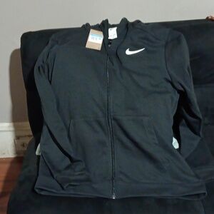 NIKE DRIFIT  HOODIE & JOGGERS     NEW WITH TAGS